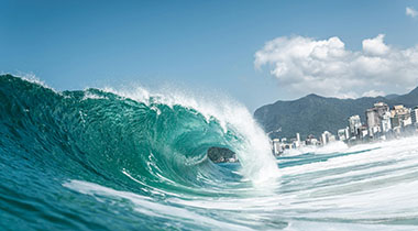 age动漫网官网｜阶段性回顾后的真实感受：适合碎片时间还是长时间观看的判断（长期体验）